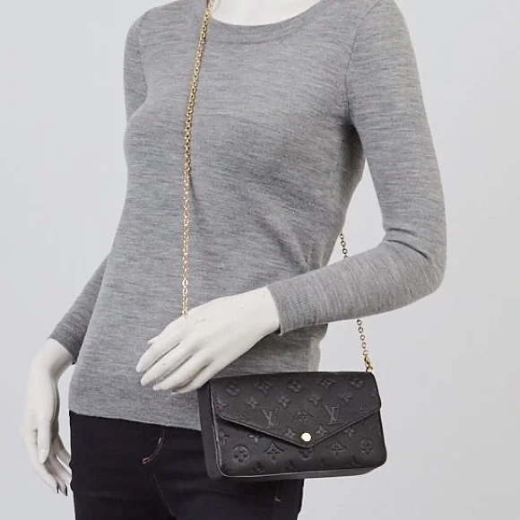 💯AUTHENTIC LOUIS VUITTON CROSSBODY - Picture 1 of 13